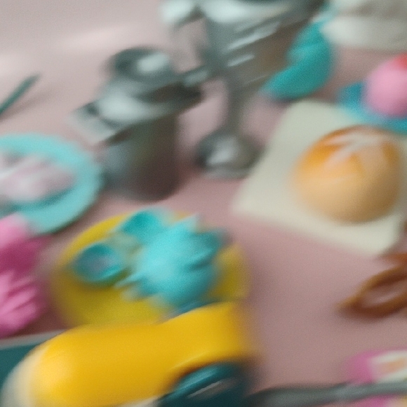 Barbie Kitchen & Food Playset - Pink, Teal, White - Picture 9 of 11